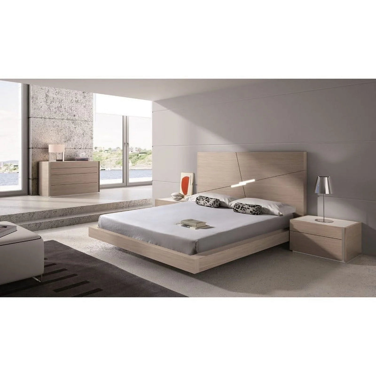 3-Piece King Bedroom Set Natural Oak C65808
