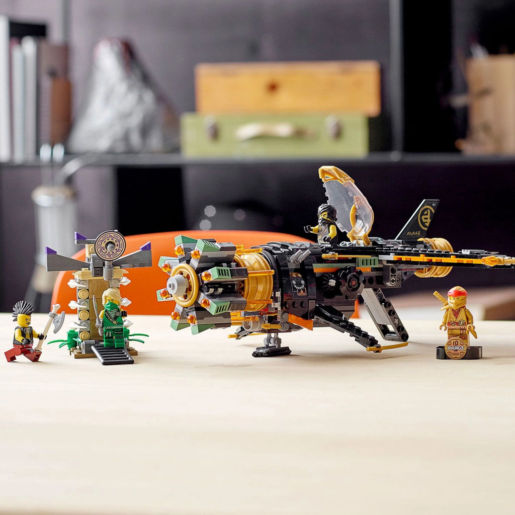 Airplane Toy with Collectible Figurines 449 Pieces F56673