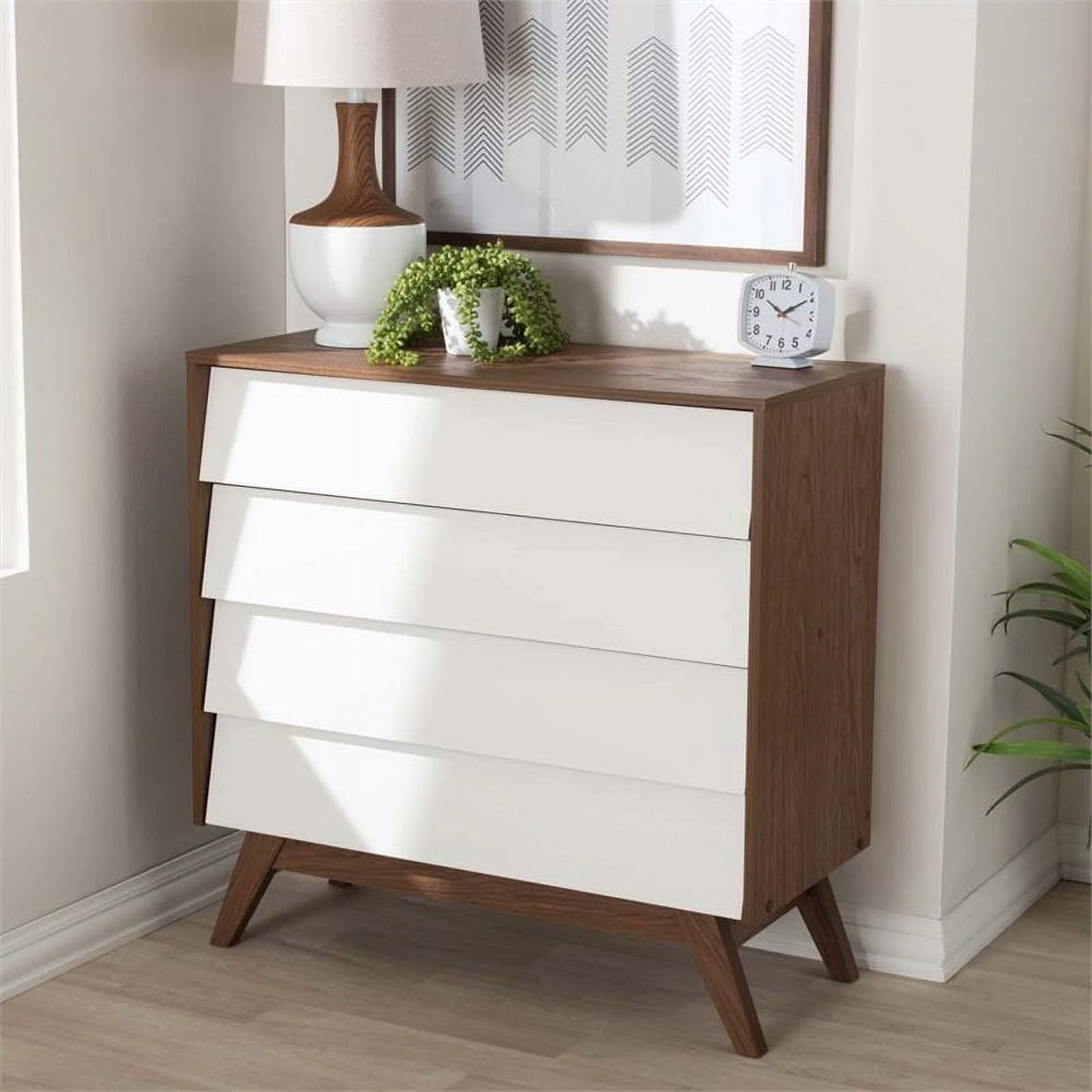 4 Piece 4 Drawer Chest 6 Drawer Dresser and 2 Nightstands Z4678
