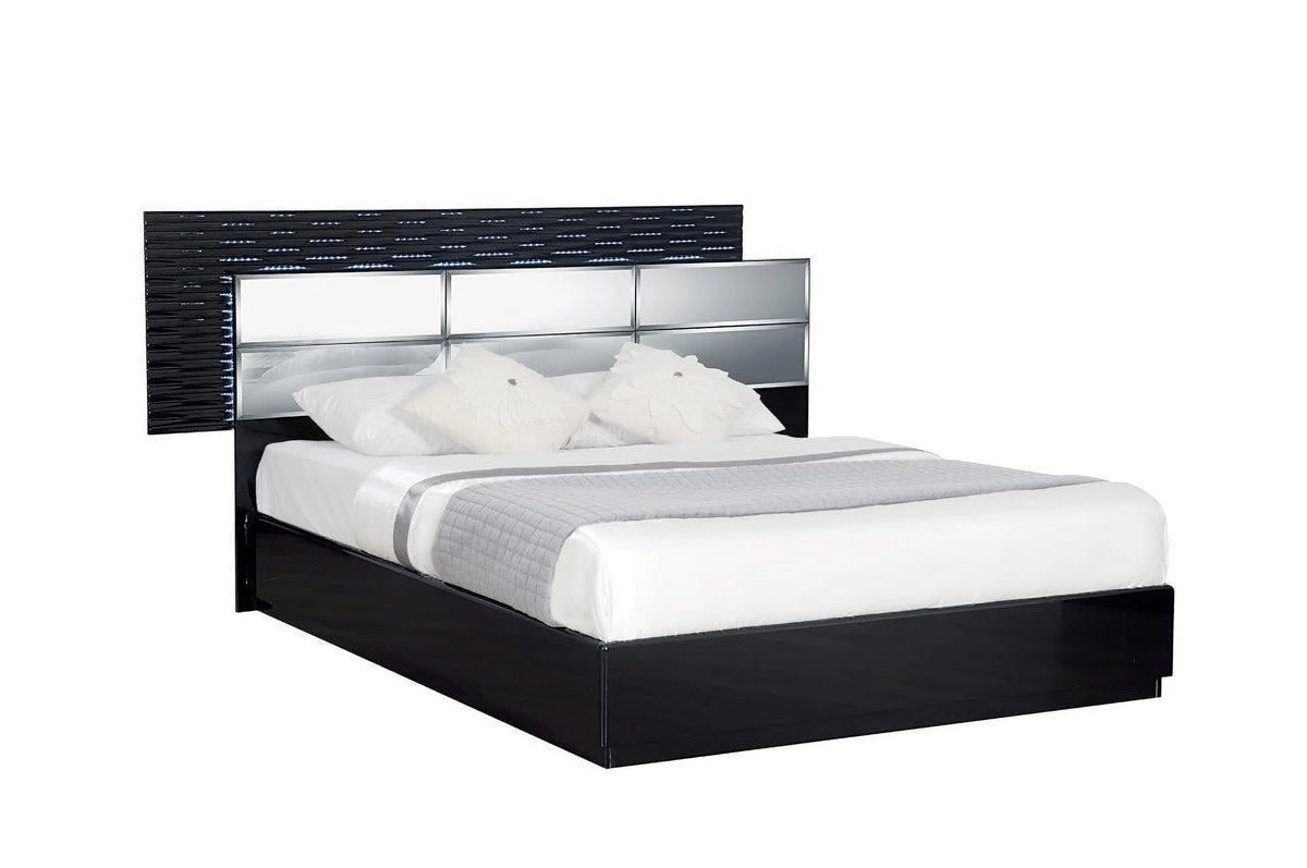 Queen Size 3Pcs Bedroom Set F64093
