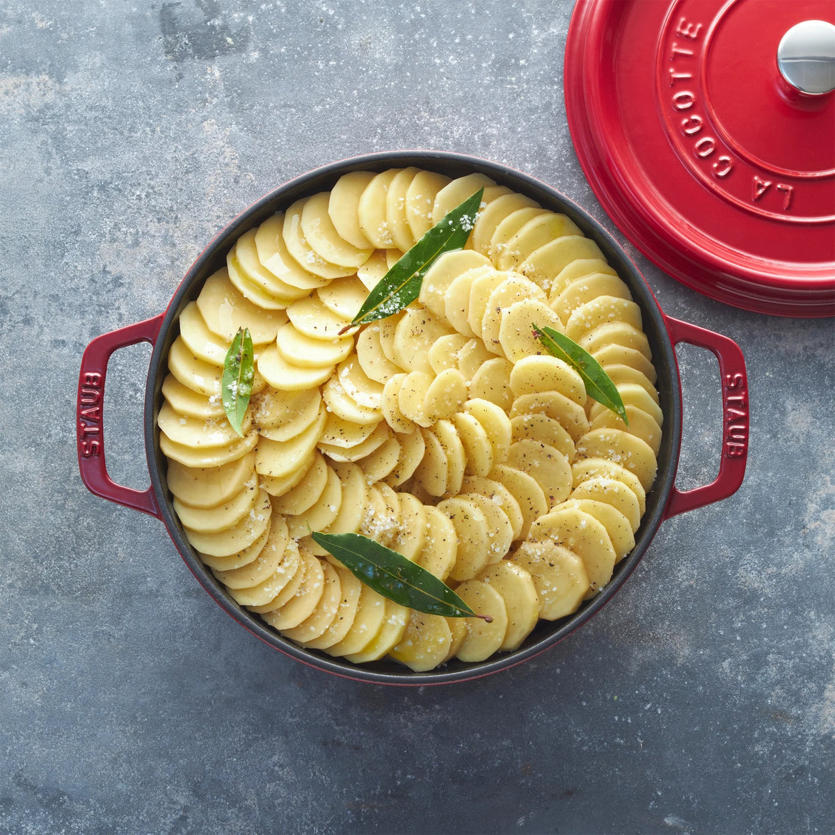 Cast Iron Dutch Oven 5-qt Tall Cocotte, Cherry D802086