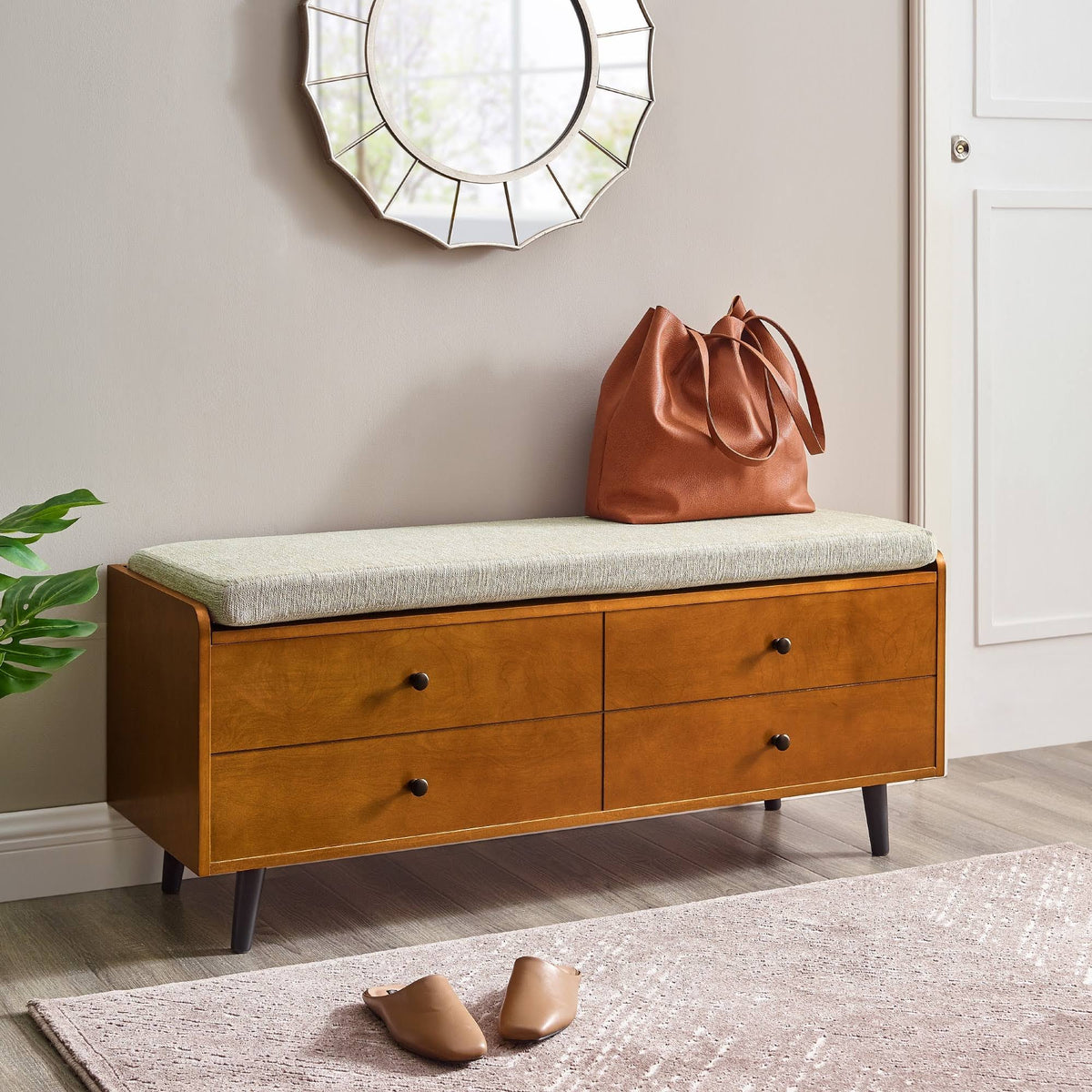 Upholstered Storage Bench V115