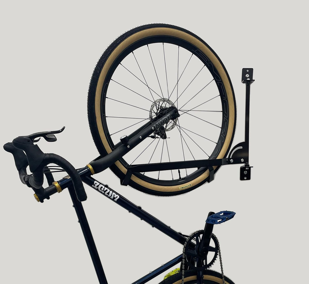 Wall Mounted Vertical Bicycle Rack I2684