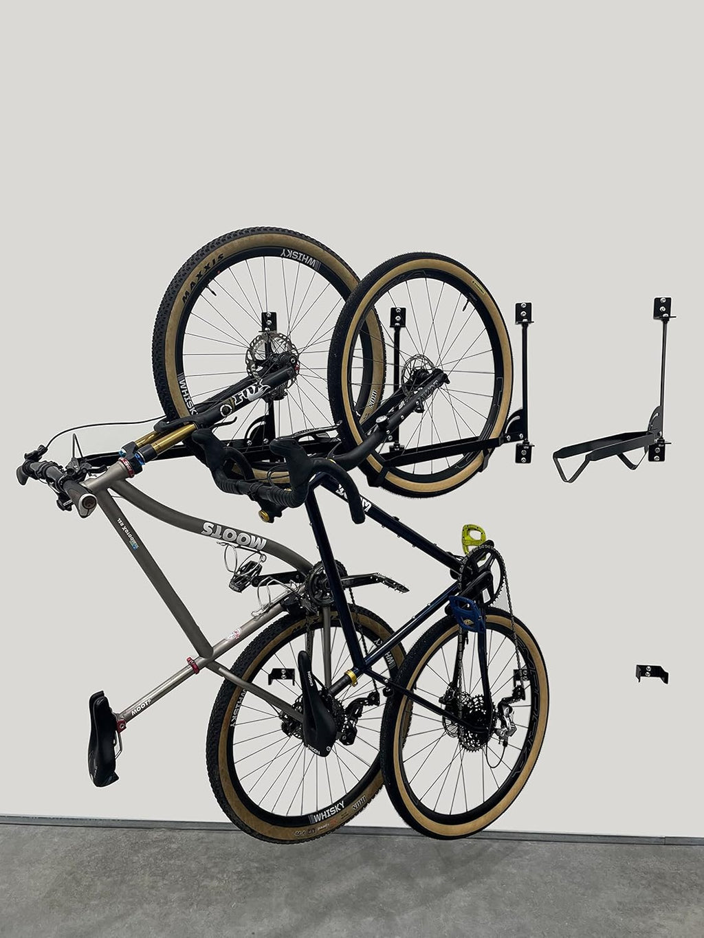 Wall Mounted Vertical Bicycle Rack I2684