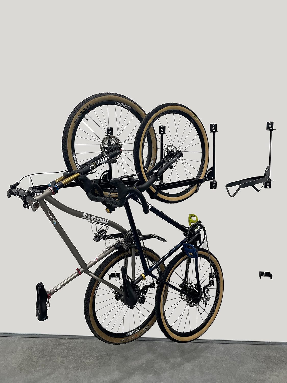 Wall Mounted Vertical Bicycle Rack I2684