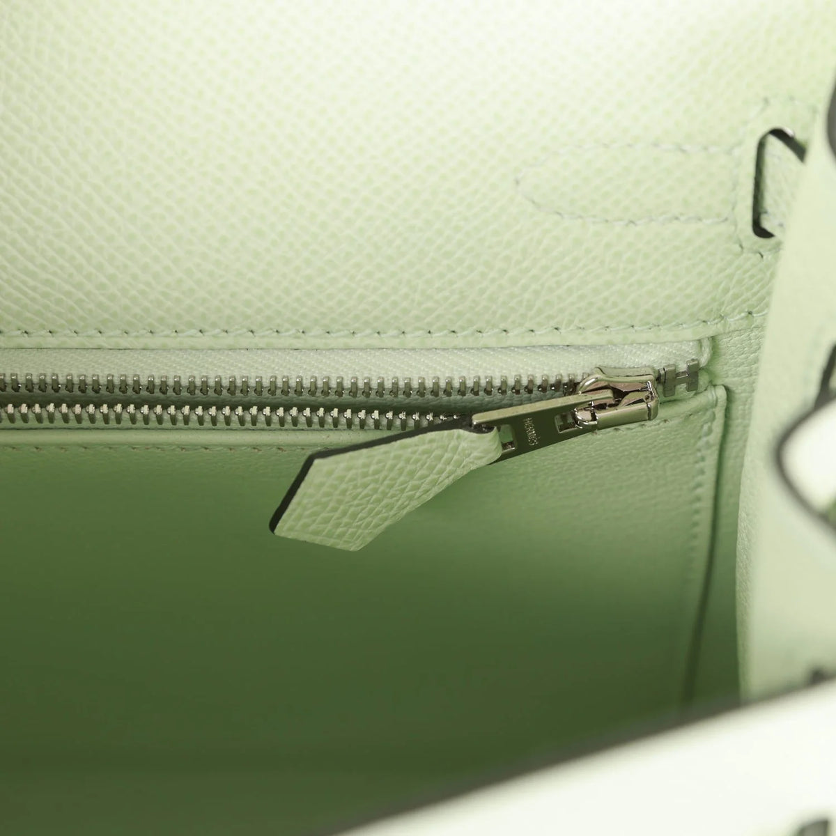 Vert Fizz Epsom Leather Handbag G94707