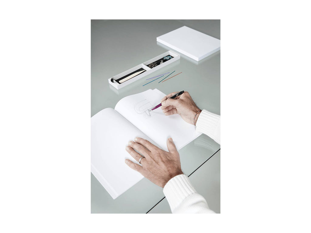 Plum Limited Edition Fixpencil T1769